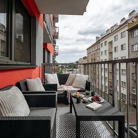 Prague Days - Bright Apartment - Balcony - Private Parking Exterior foto