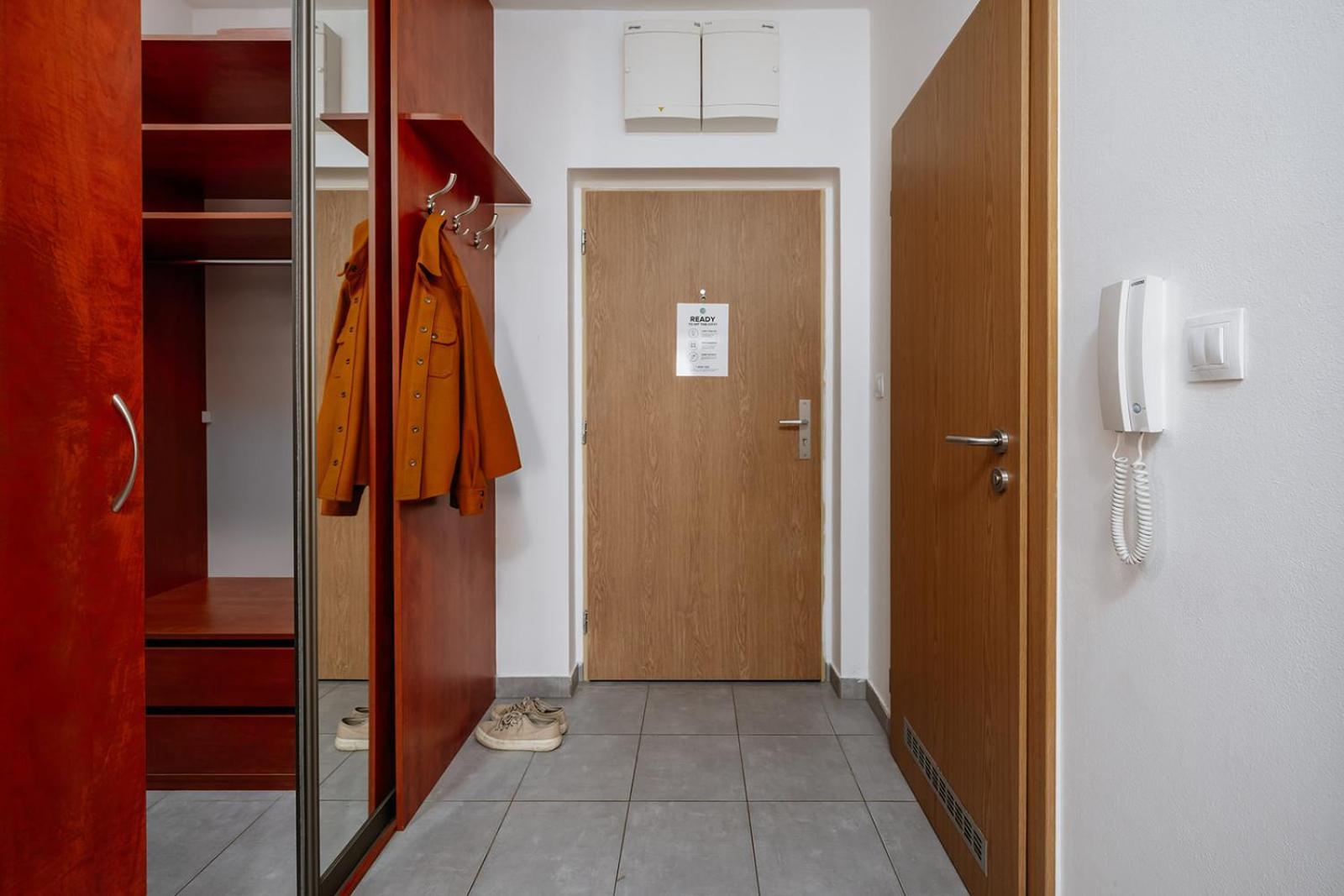 Prague Days - Bright Apartment - Balcony - Private Parking Exterior foto